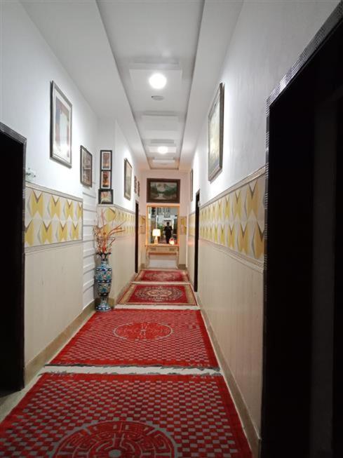 Helen One Hotel Лахор Екстериор снимка